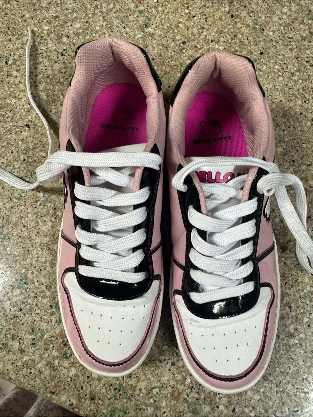 Hello Kitty Pink Womens 9 Lace-Up Sneakers